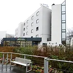 Brit Confort Centre فندق روان