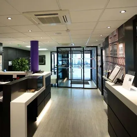 Hotel Brit Confort Centre 2*