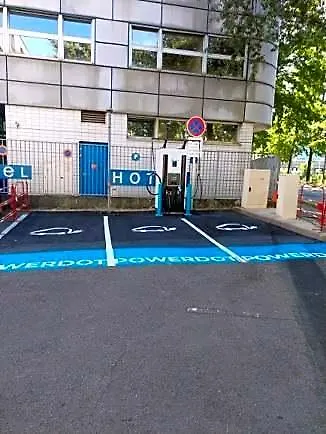 Hotell Brit Confort Centre