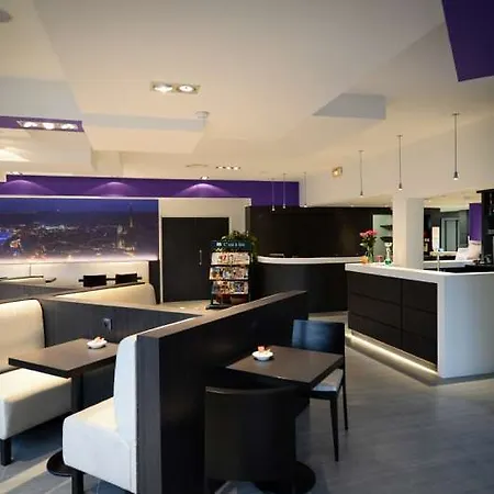 Hotell Brit Confort Centre 3*