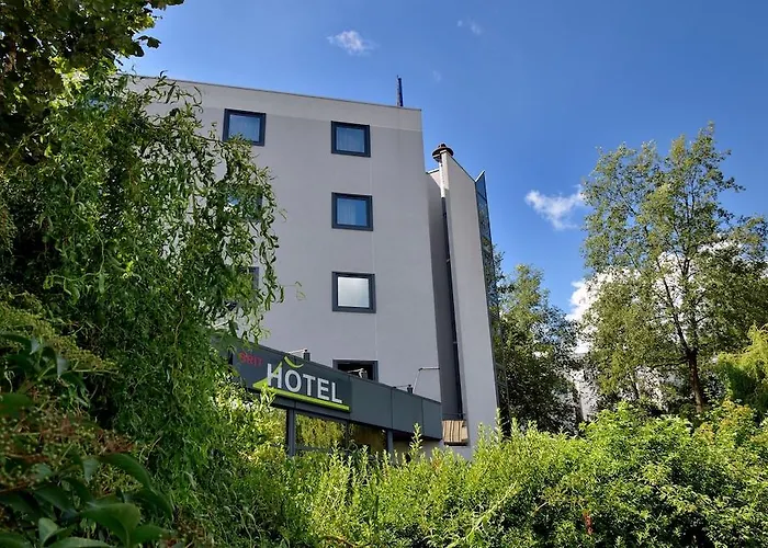 Brit Confort Centre Hotel 3*