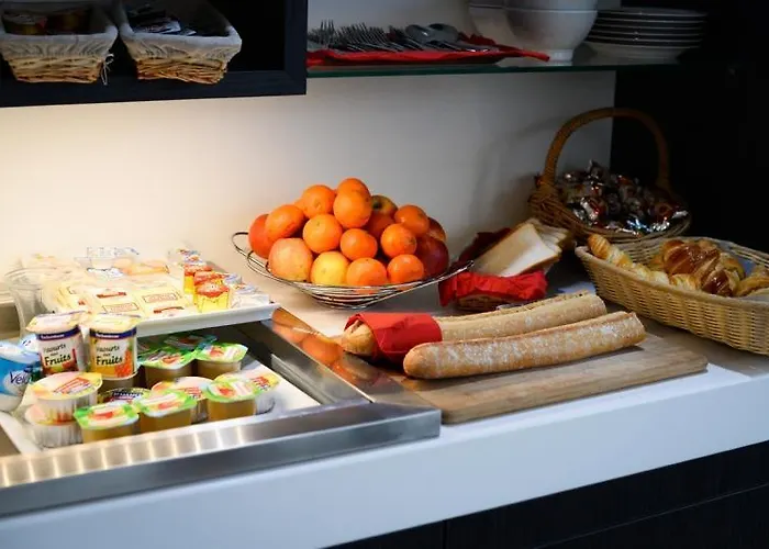 鲁昂中心布里特酒店 酒店 鲁昂