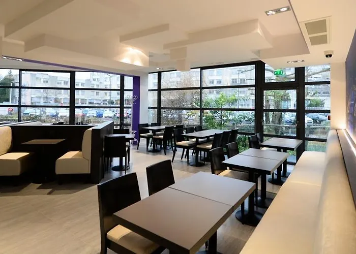 Hotel Brit Confort Centre 3*