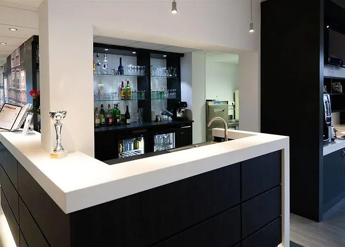 Hotel Brit Confort Centre 3*